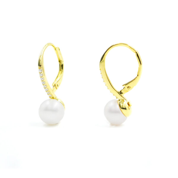 Sterling Silver Earrings with white zircons and pearls – Golden Color