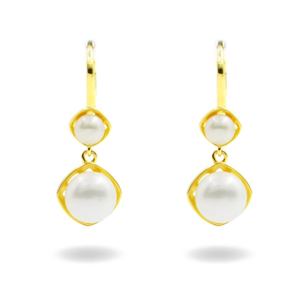 Sterling Silver Earrings with pearls – Golden Color