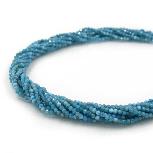 Apatite strands round shape size sfaccettati 3½mm