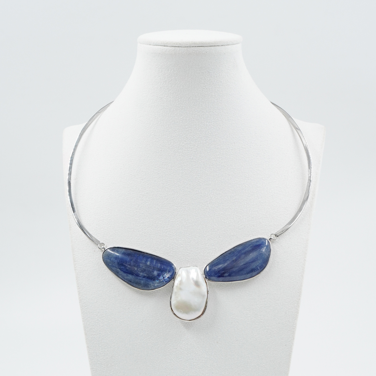 Collana in argento con perla barocca e labradorite - Rodiato