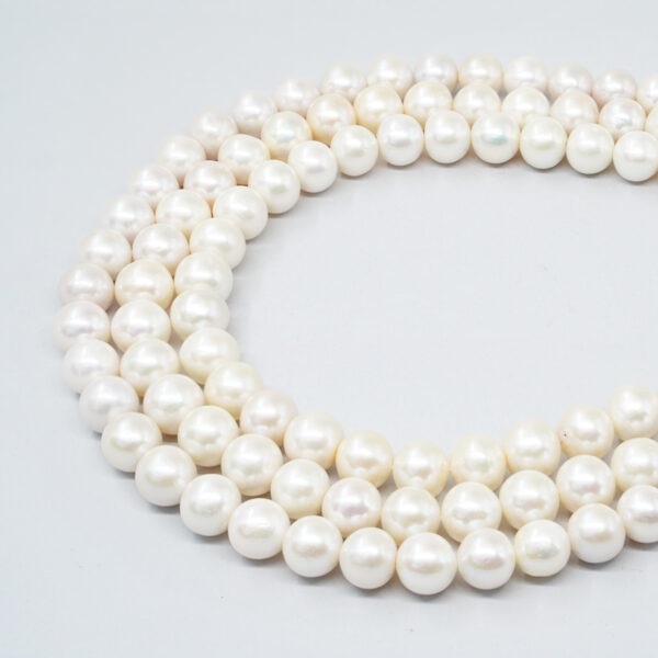 Edison Pearls strands round shape size 11-12mm