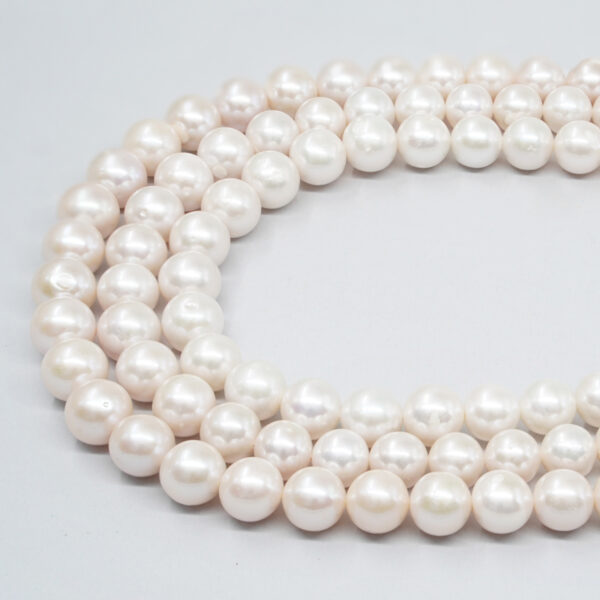 Edison Pearls strands round shape size 10-12mm