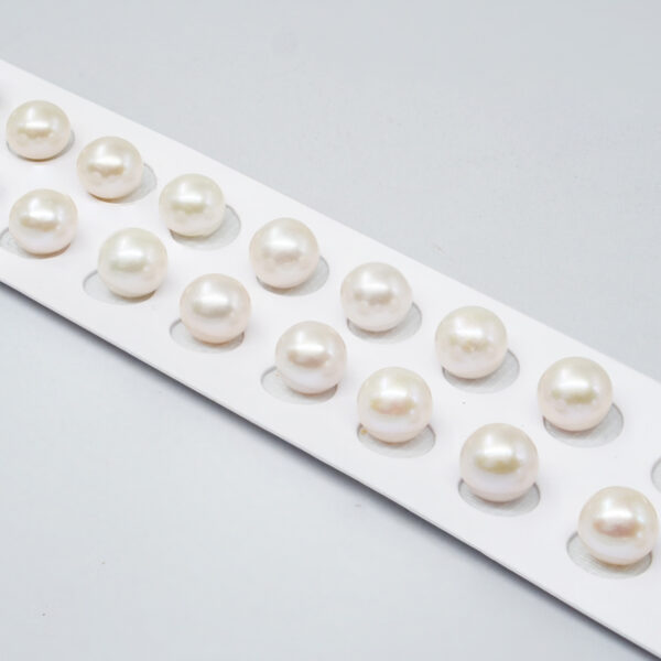Edison Pearls pairs round shape size 11-12mm