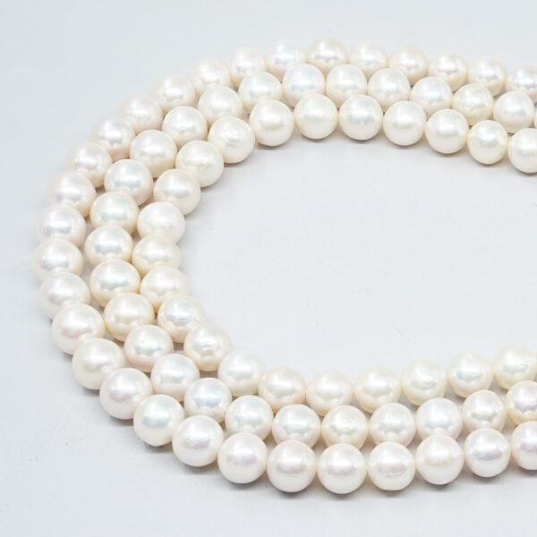 Edison Pearls strands round shape size 10-12mm