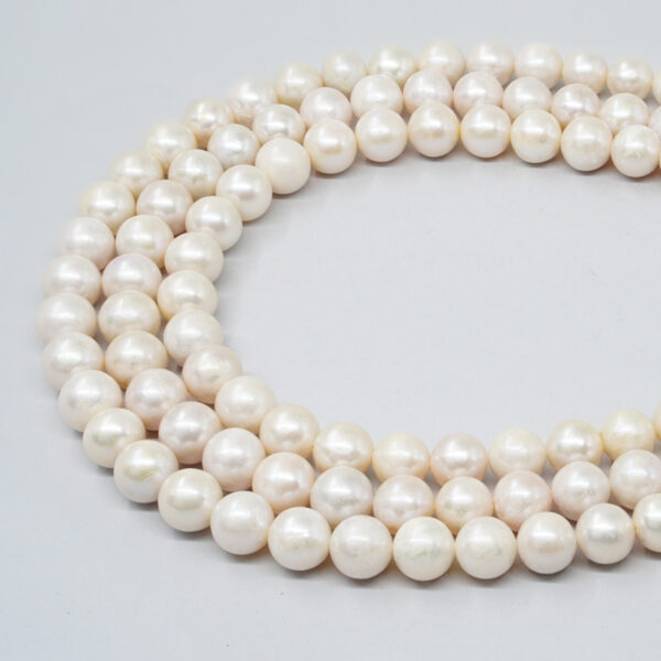 Edison Pearls strands baroque shape size 10-12mm