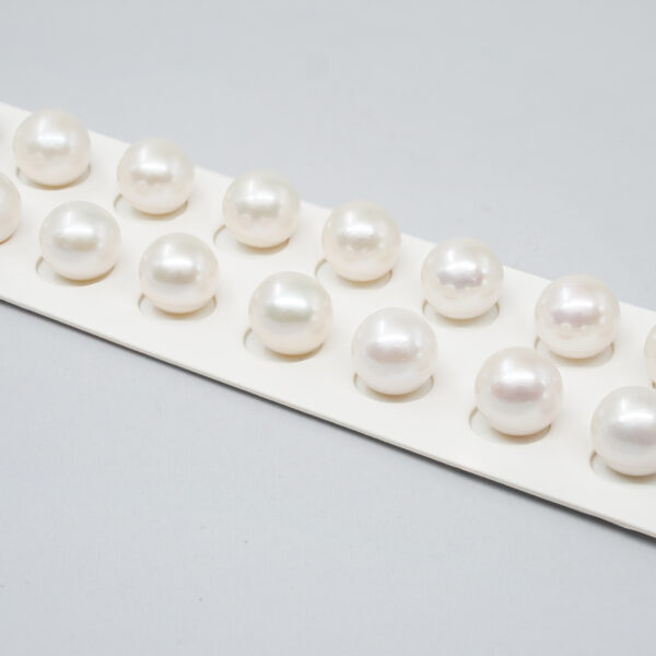 Edison Pearls pairs round shape size 13-14mm