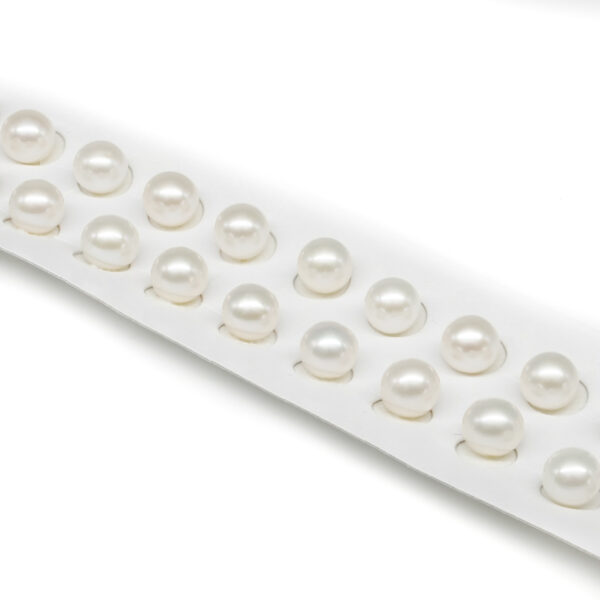 Fresh Water Pearls pairs round shape size 6½-7mm