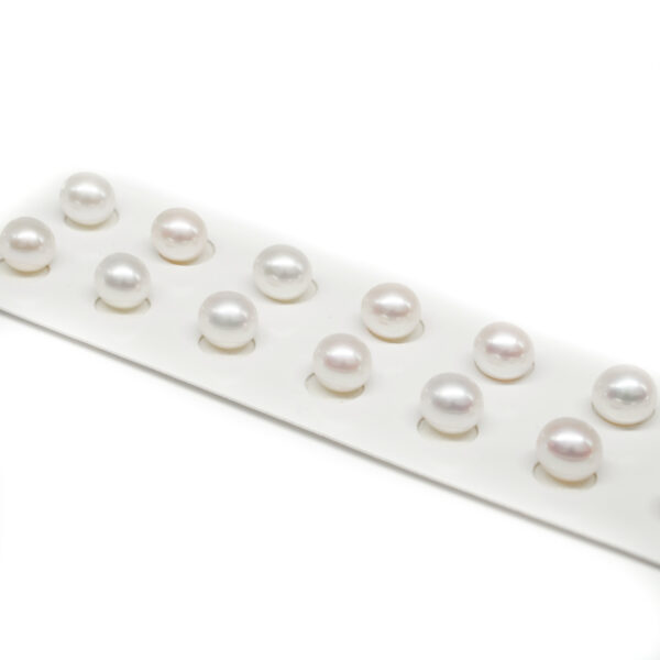 Fresh Water Pearls pairs drop shape size 7½-8mm