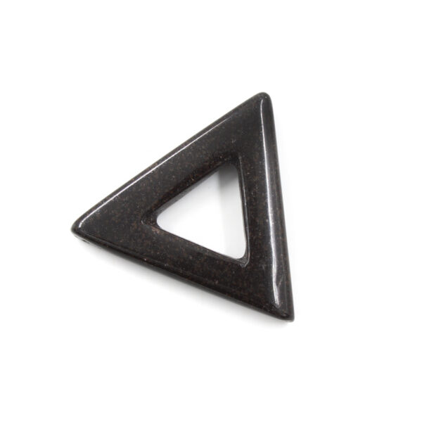 Agata Nera Cornice triangolare 30mm – Foro Passante