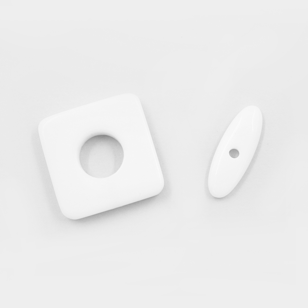 White Agate square shape clasp size 25mm