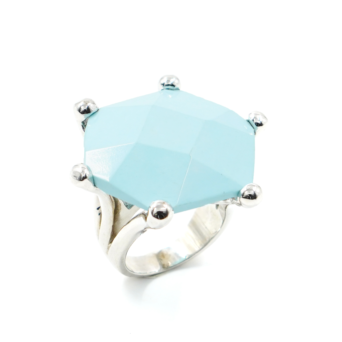 Anello in argento con spola esagonale sfaccettata in pasta di turchese – Platinato