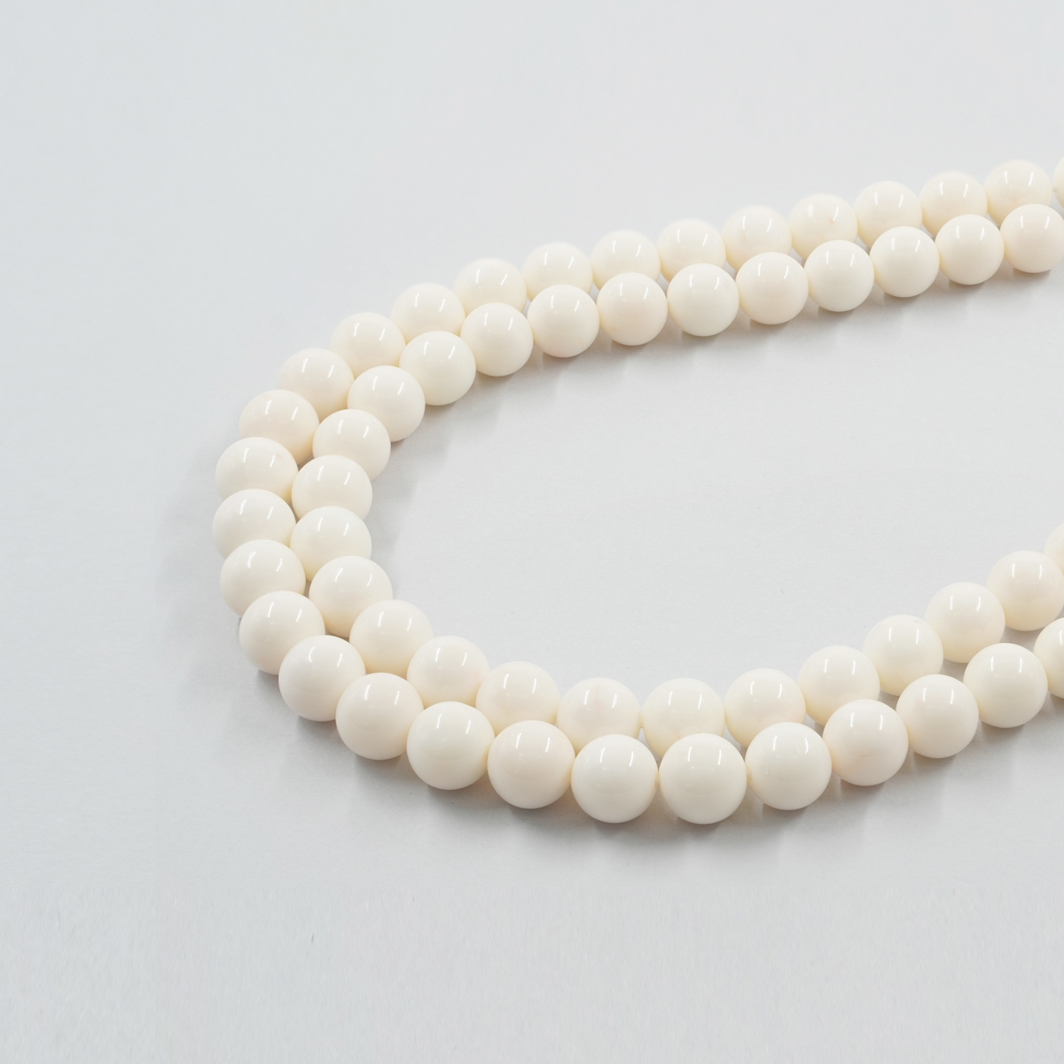 White Coral strands round shape 9mm-10mm