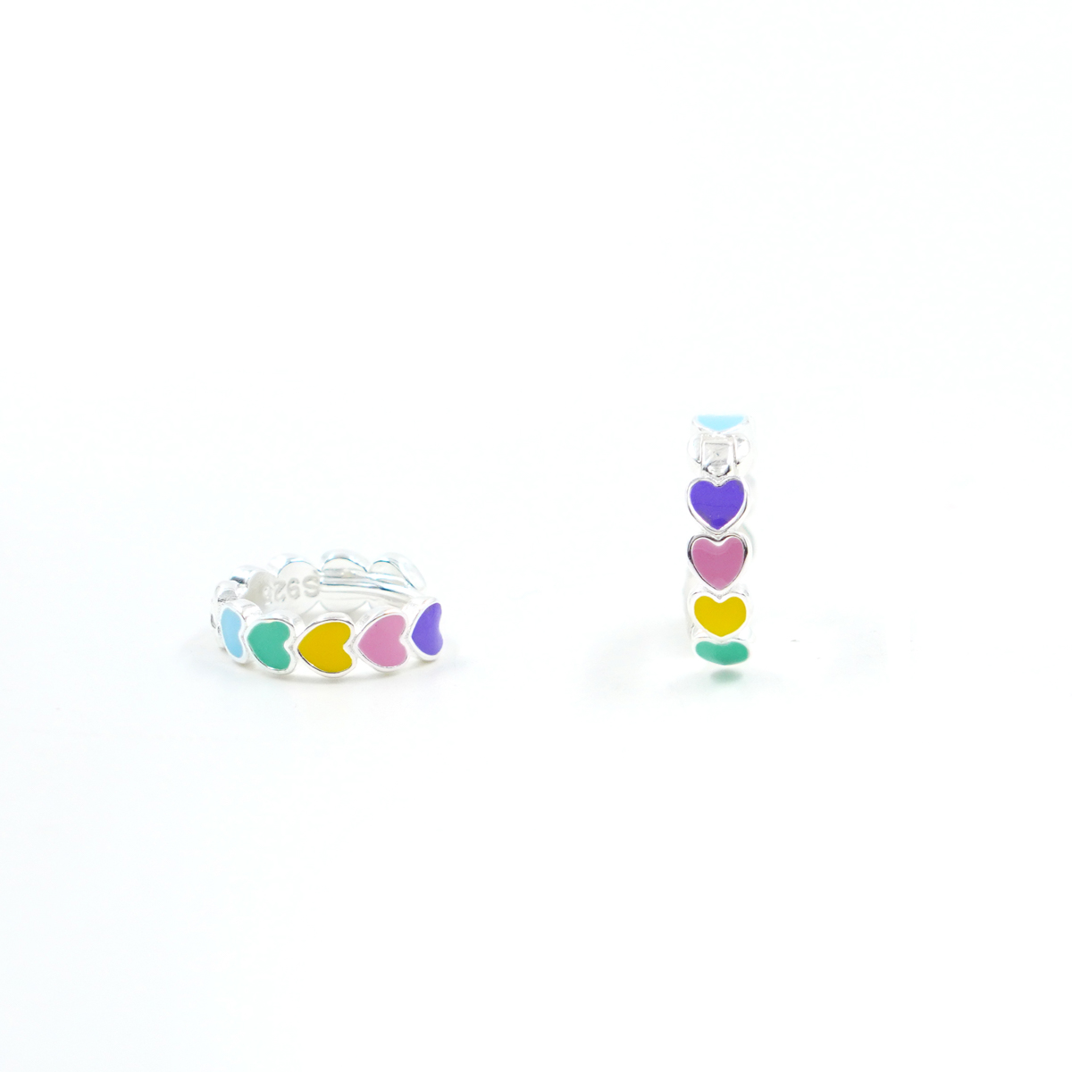 Orecchini in argento con cuori smaltati 13mm – Argentato