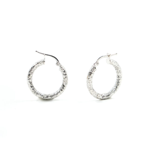 Sterling Silver hammered earrings ring shape size 20mm – Rhodium Color