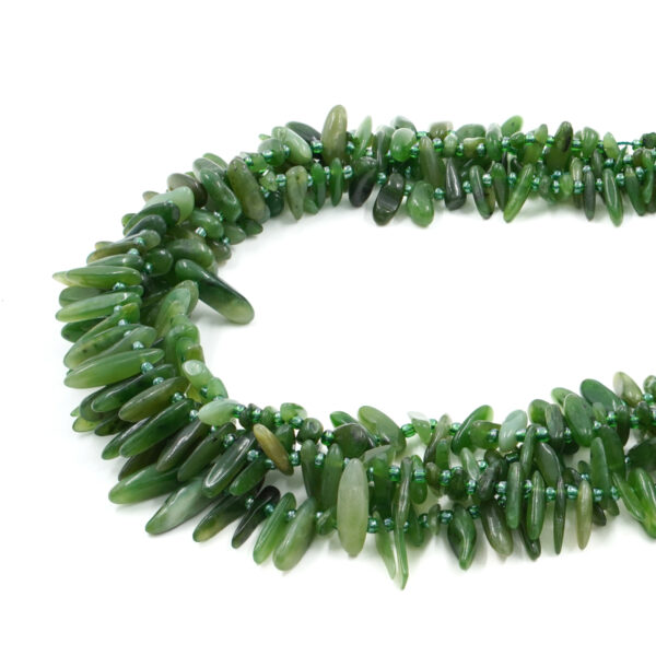 Canadian Jade strands gradation chips shape – Flag Hole
