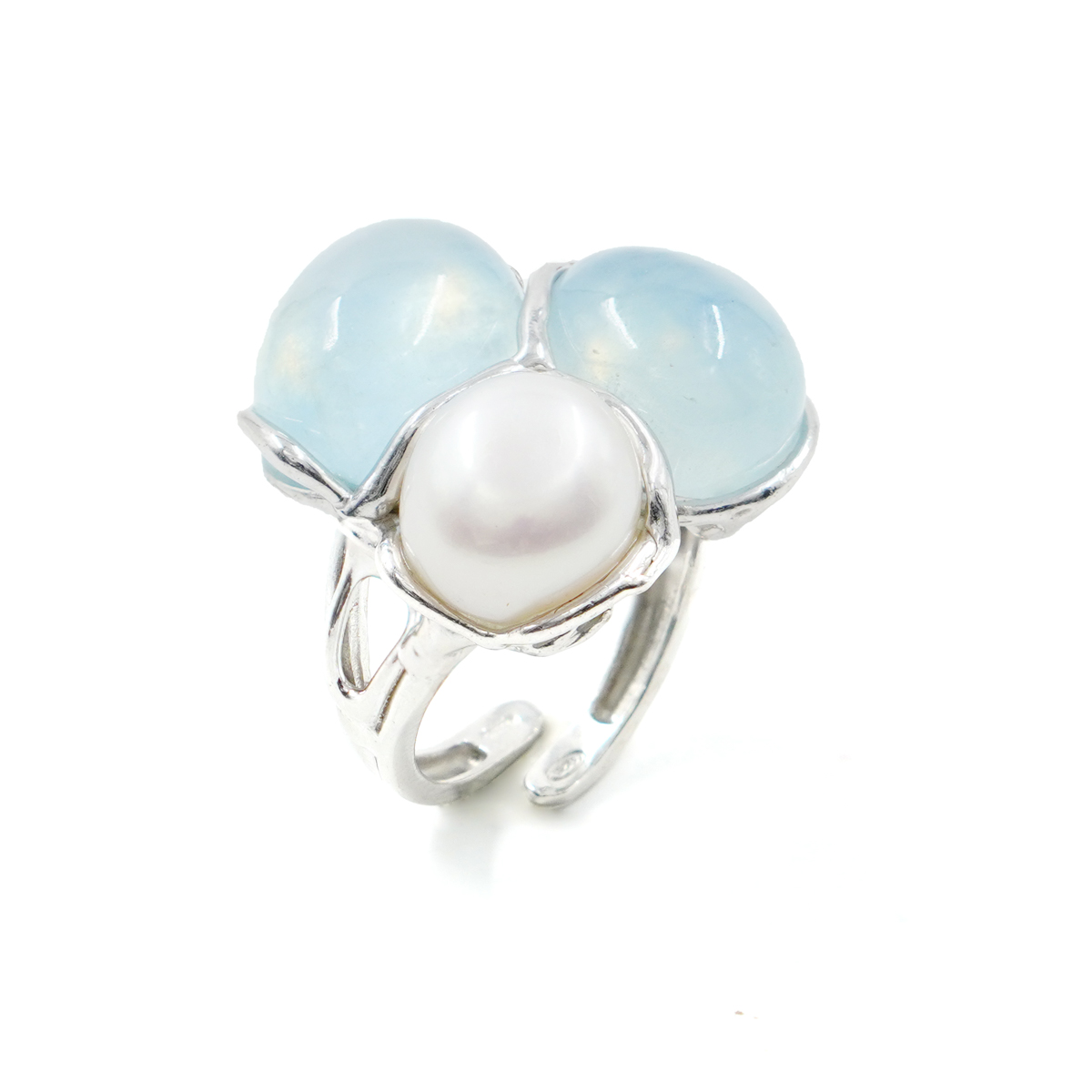 Anello in argento con acquamarina, perla – Rodiato