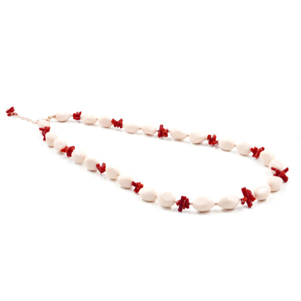 Necklace with Recon pink coral tumble, red coral, hematite, sterling silver clasp – Rose Color