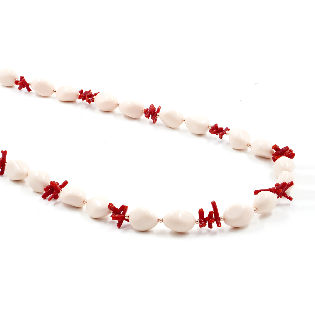 Collana con pasta di corallo rosa, corallo rosso, ematite, chiusura in argento – Rosè