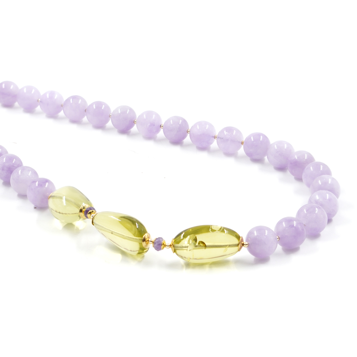 Necklace with lavander amethyst, green colombian amber, hematite, golden color silver clasp