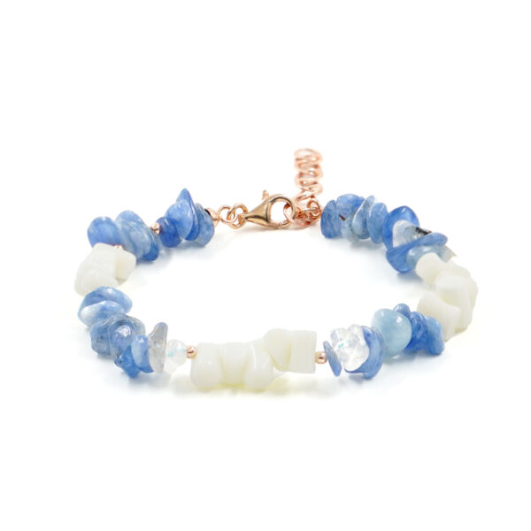 Bracciale in cianite, corallo bianco, chiusura in argento rosè