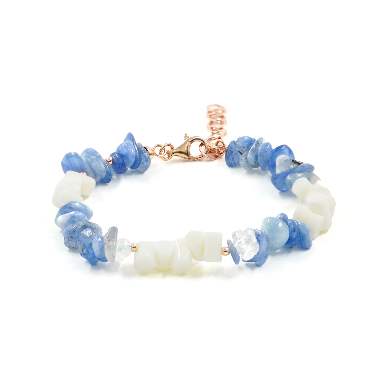 Bracciale in cianite, corallo bianco, chiusura in argento rosè