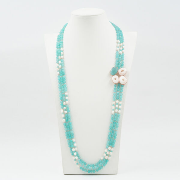 Collana Multifilo in amazzonite, corallo bianco, chiusura in argento rosè
