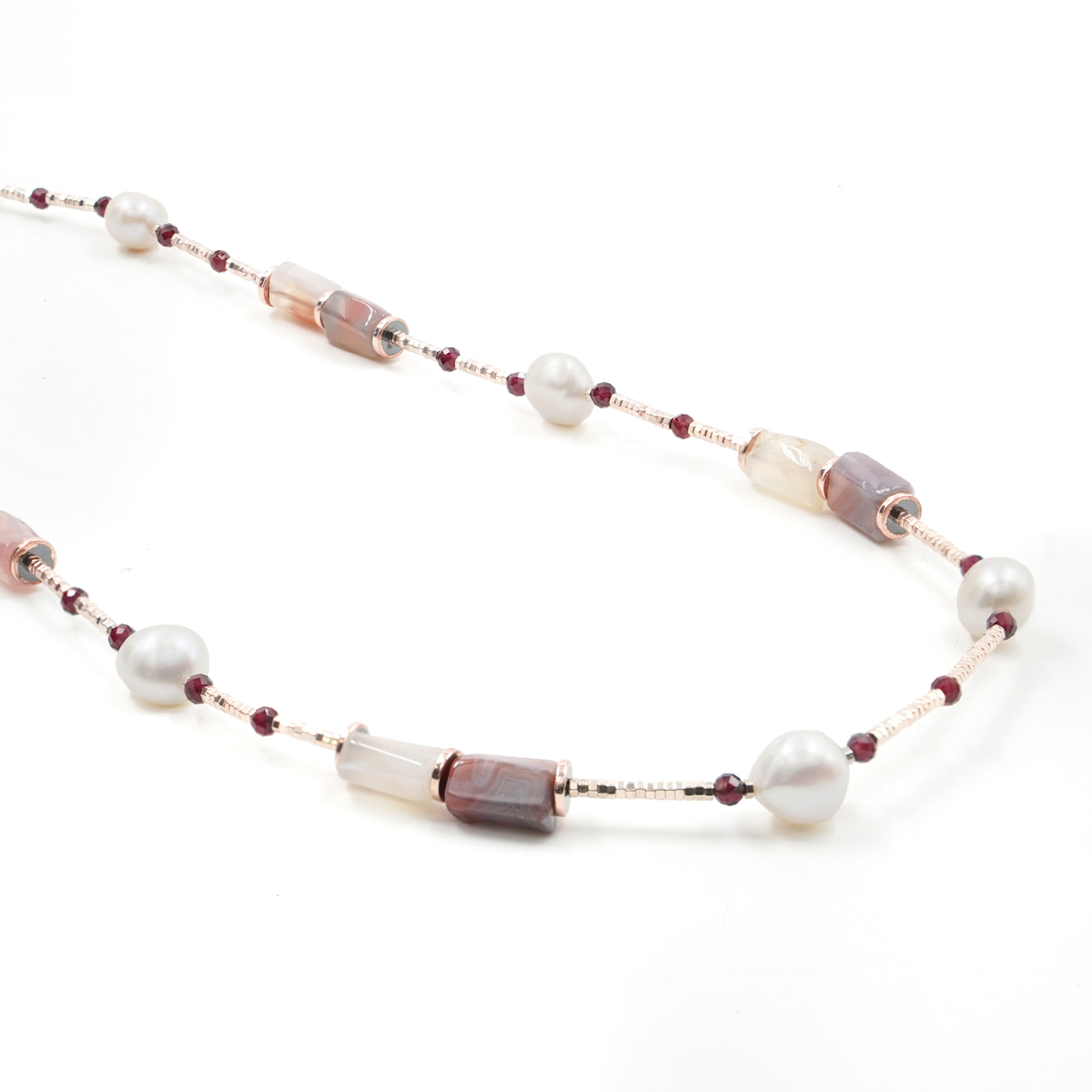 Collana in ematite, agata, granato, perla, chiusura in argento rosè
