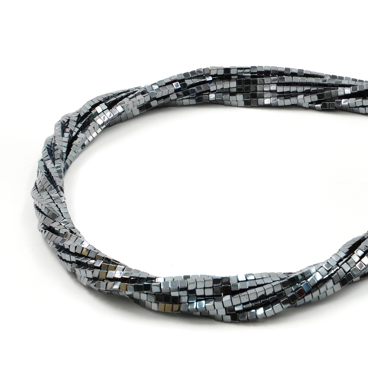 Hematite strands dice 2mm