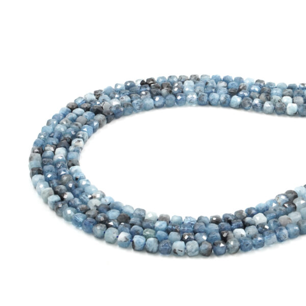 Aquamarine strands faceted dice 5mm