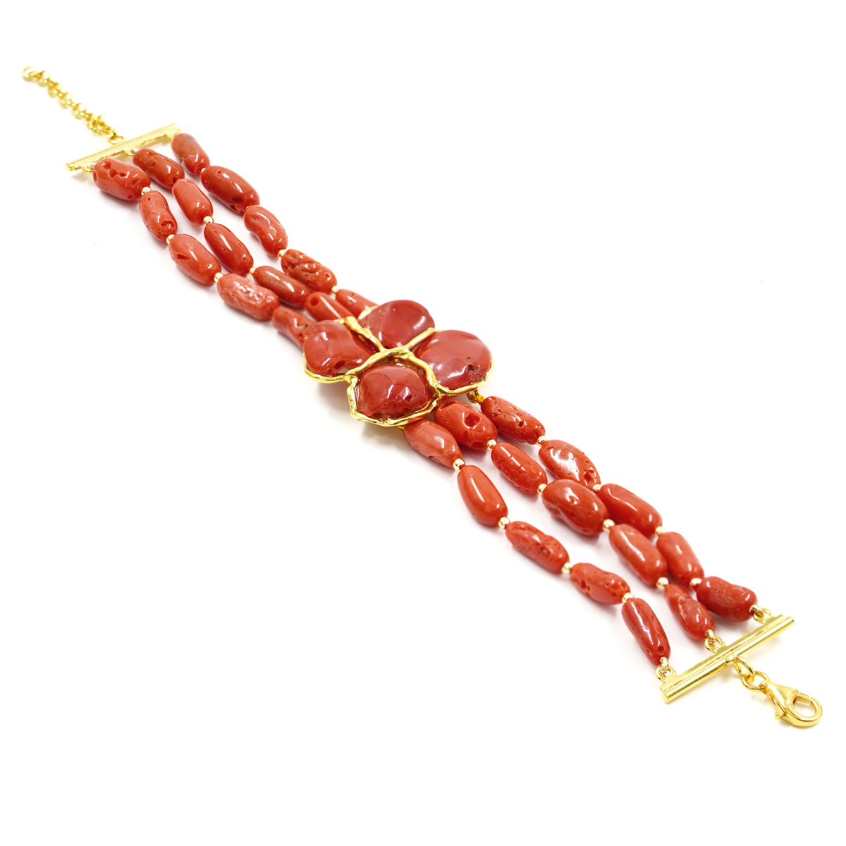Bracciale in corallo, chiusura in argento dorato