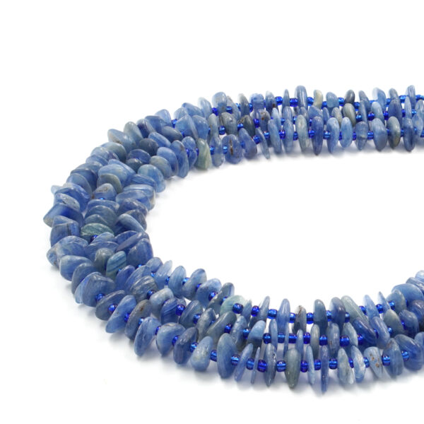 Kyanite strands chips 16x12mm