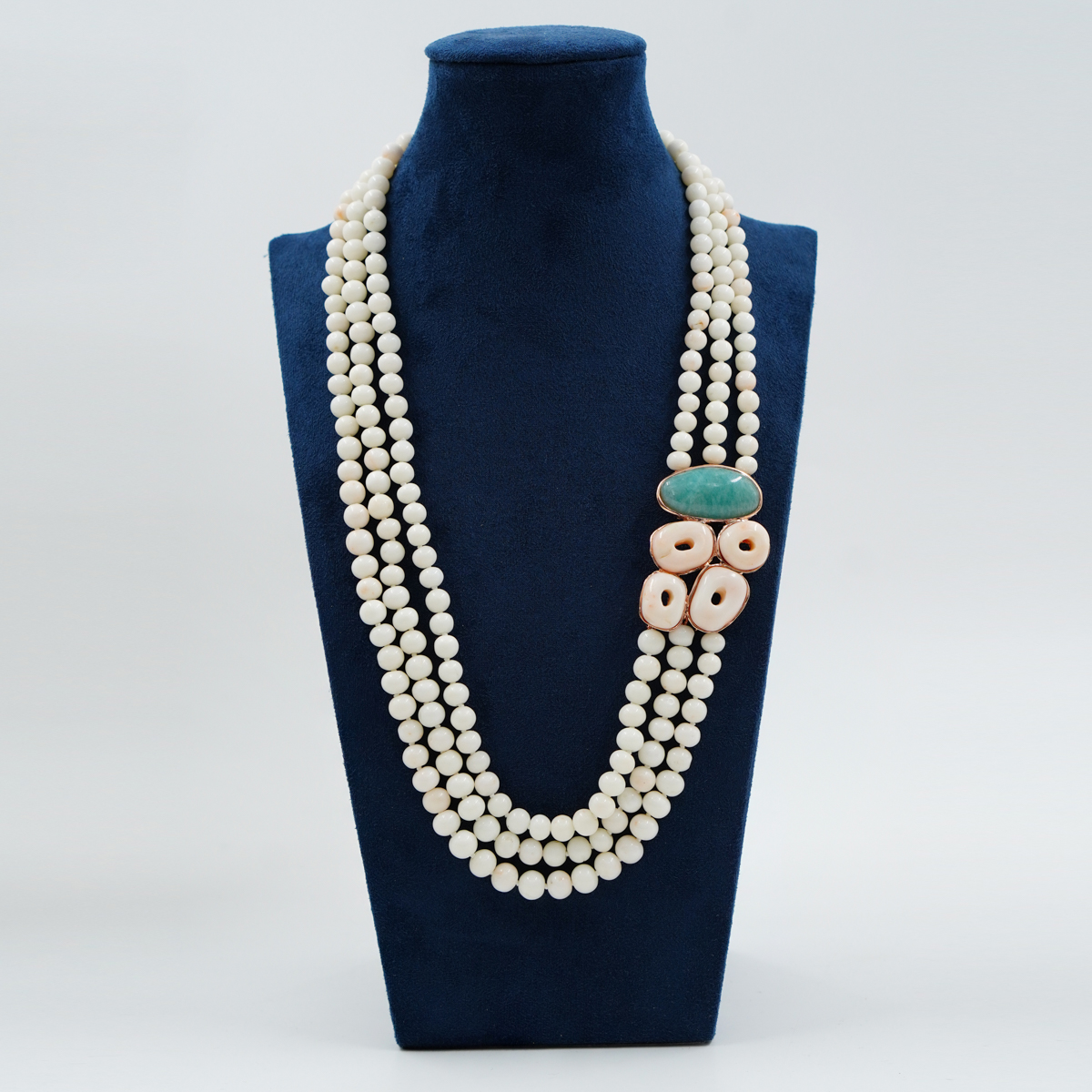 Collana in corallo, amazzonite, chiusura argento rosè