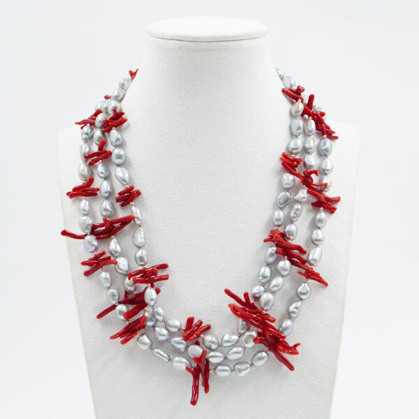 Collana in perle, corallo, chiusura argento rosè