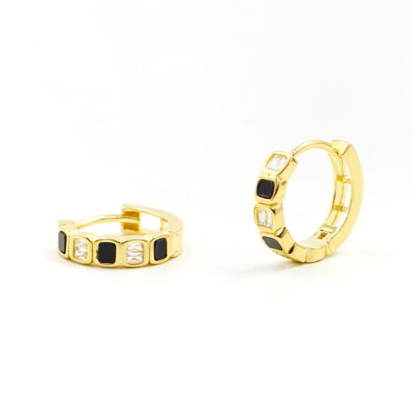 Orecchini Argento anelli con zirconi, agata – Dorato