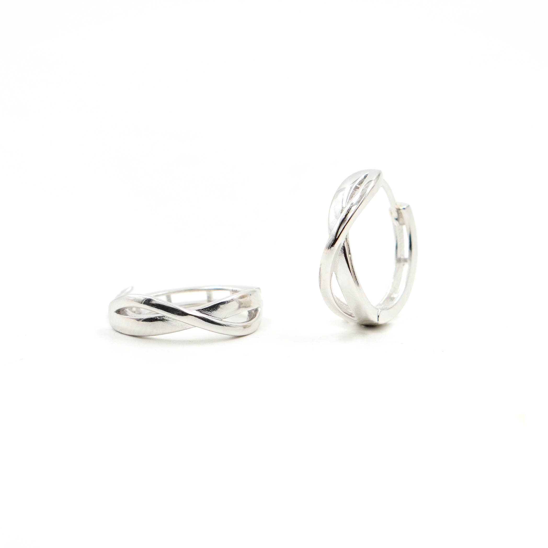 Orecchini Argento doppi cerchi 16mm – Rodiato