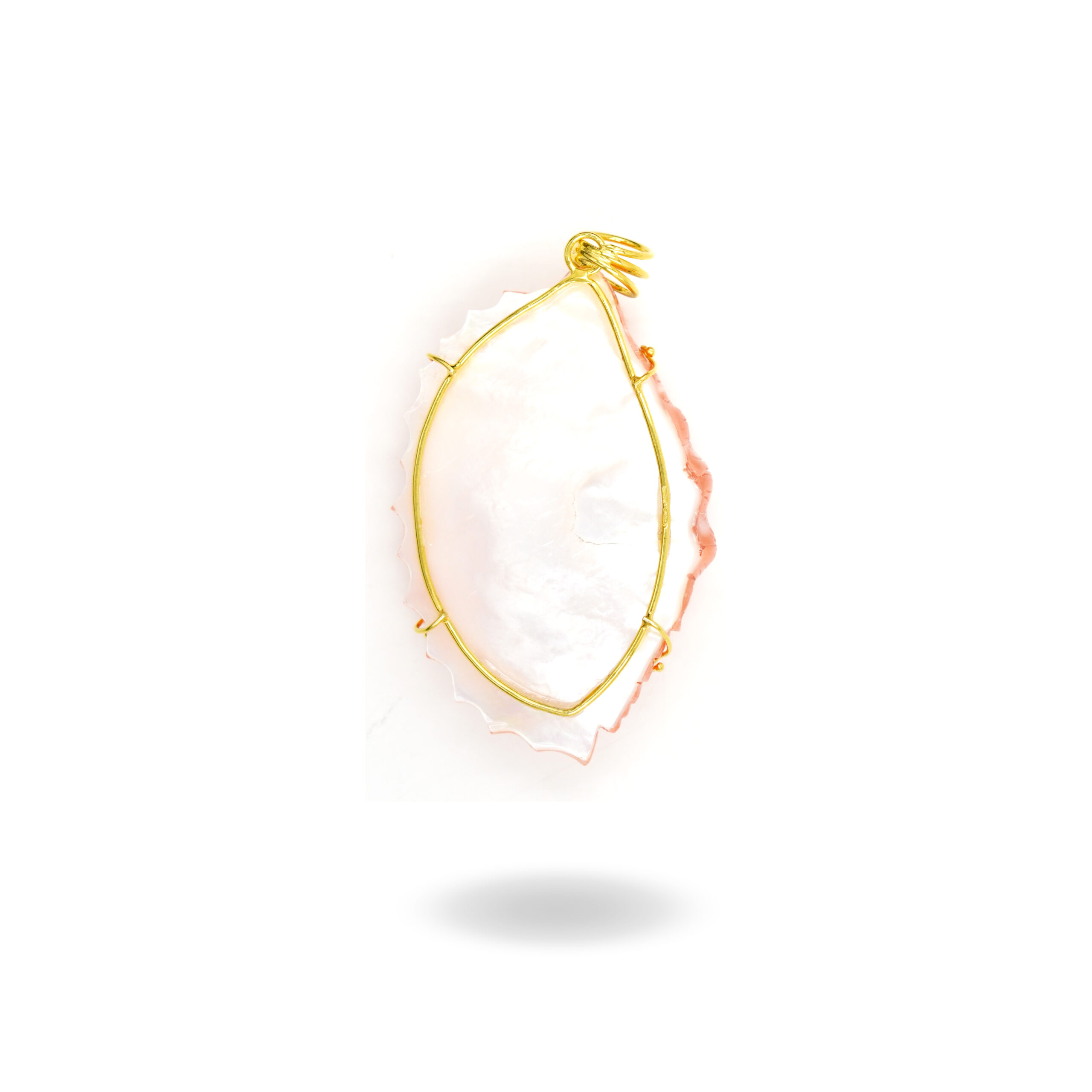 Pendente in corallo forma Conchiglia - Dorato - immagine 2