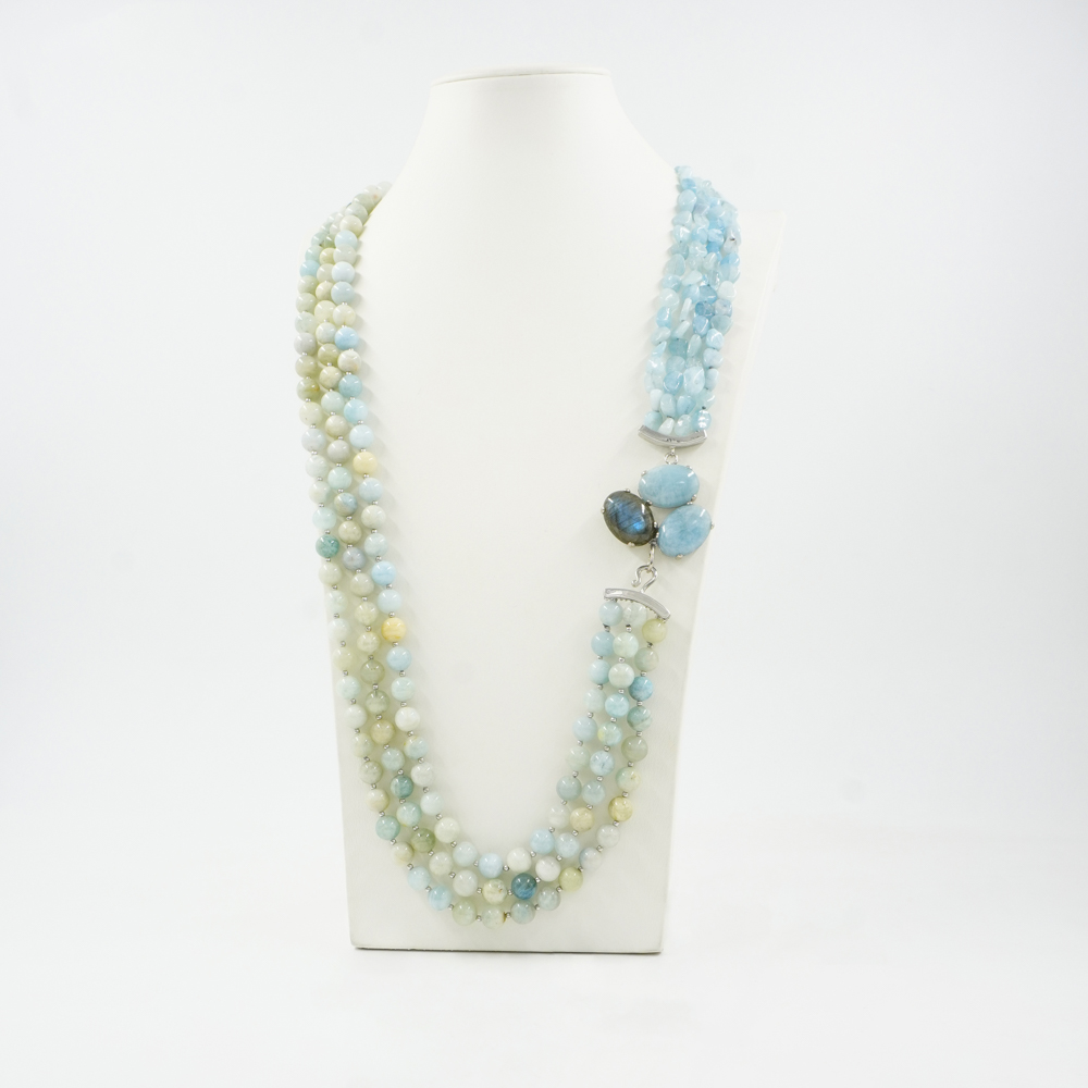 Collana in acquamarina, chiusura argento platinato