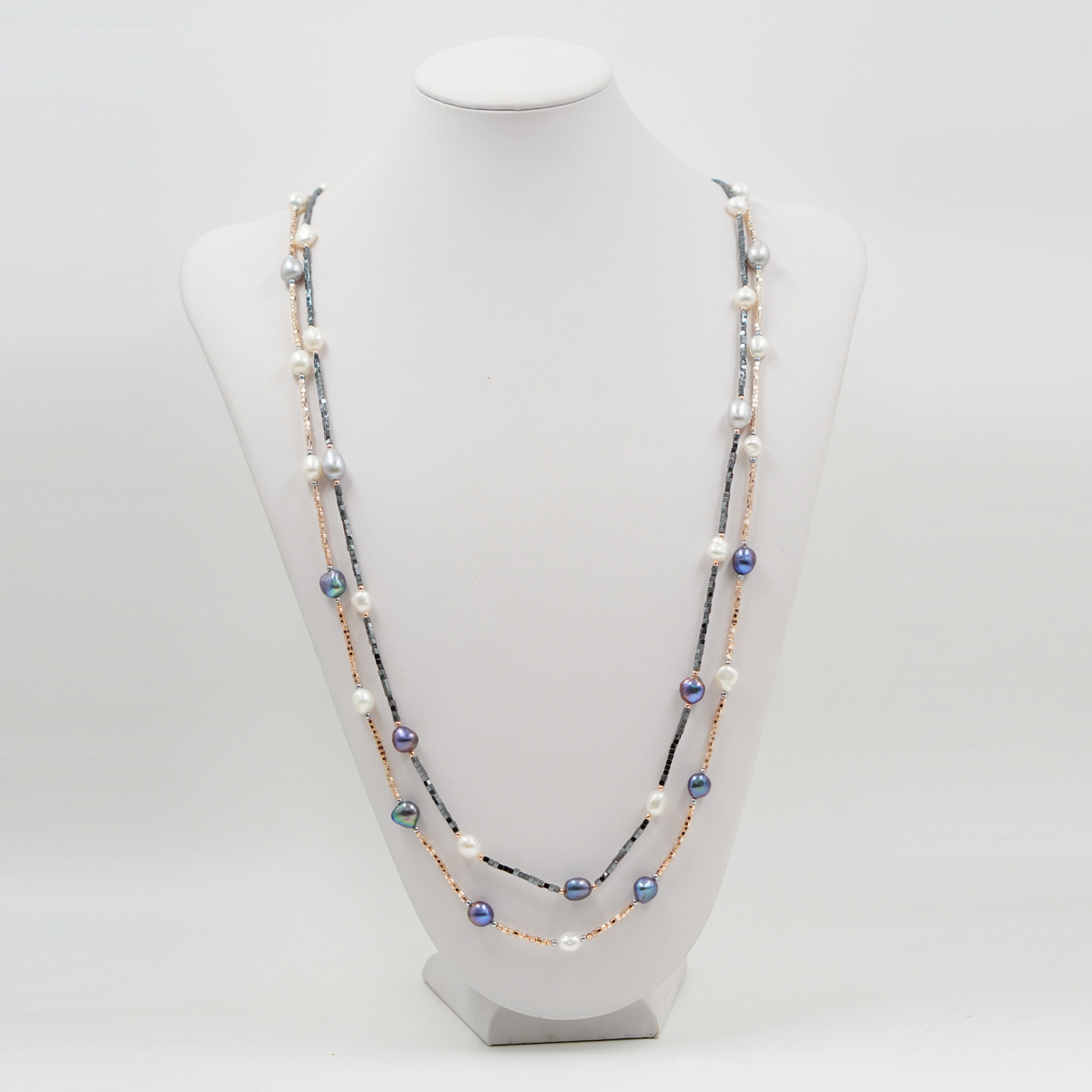 Collana in ematite e perle - immagine 4
