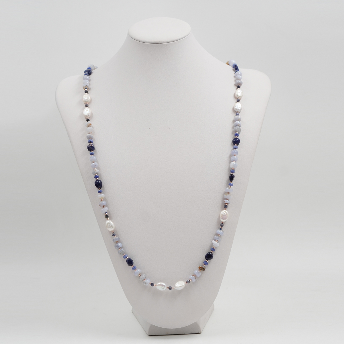 Collana in agata, sodalite, perle, chiusura argento rosè - immagine 2