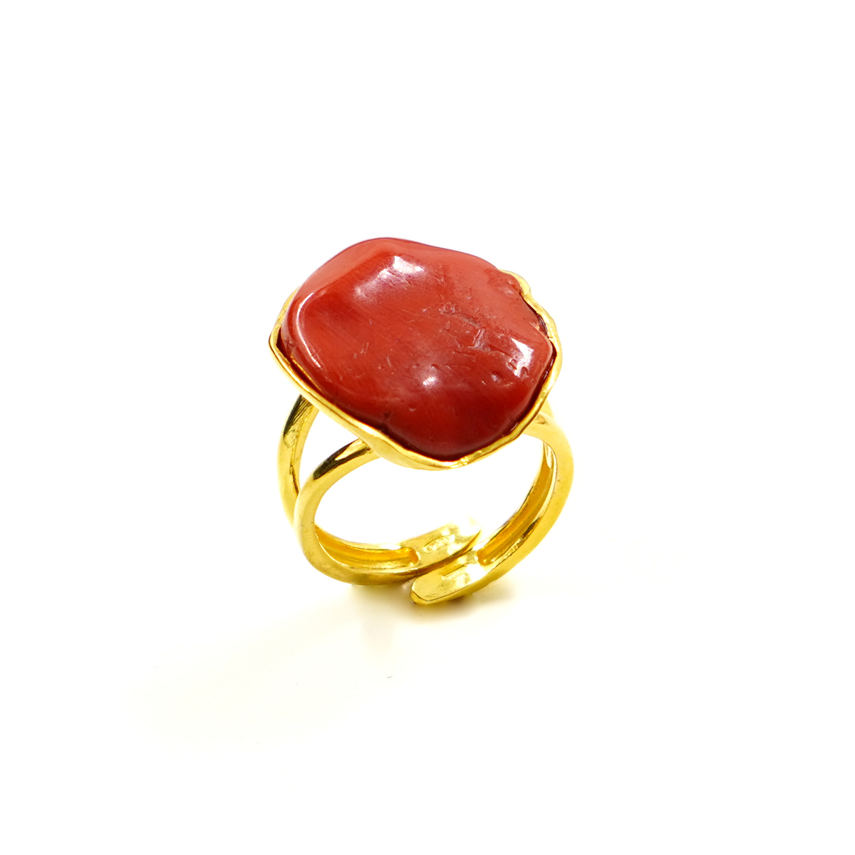 Anello Argento con cabochon corallo – Dorato