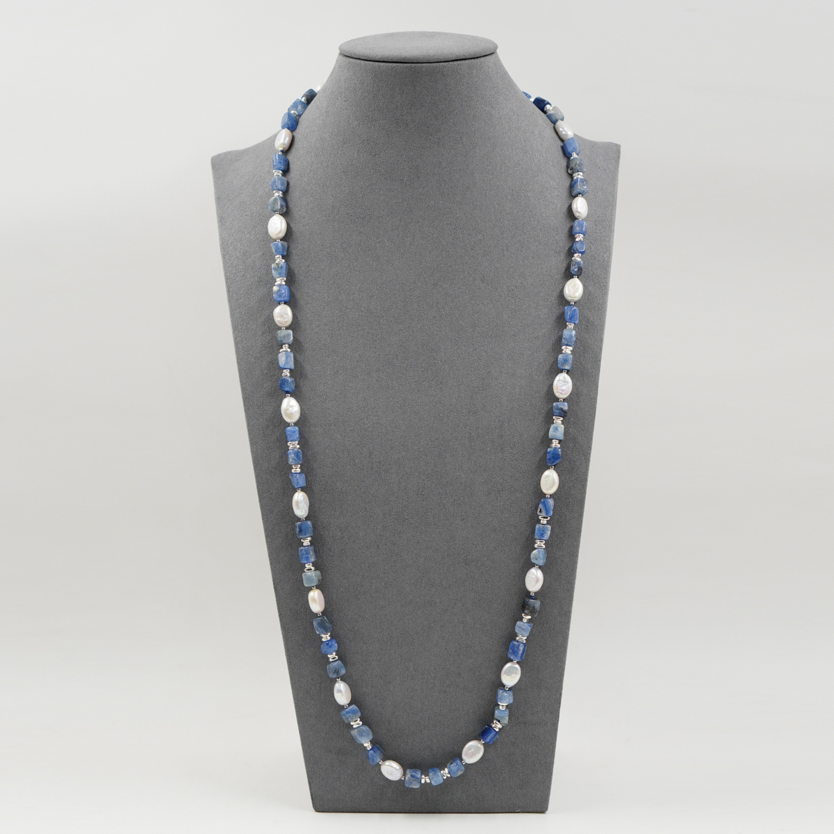 Collana cianite, perla, chiusura argento - immagine 2