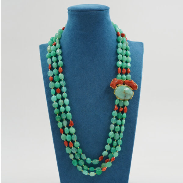 Collana crisoprasio, corallo, chiusura argento