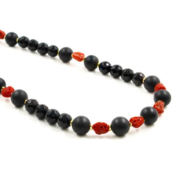 Collana agata nera, corallo, chiusura argento