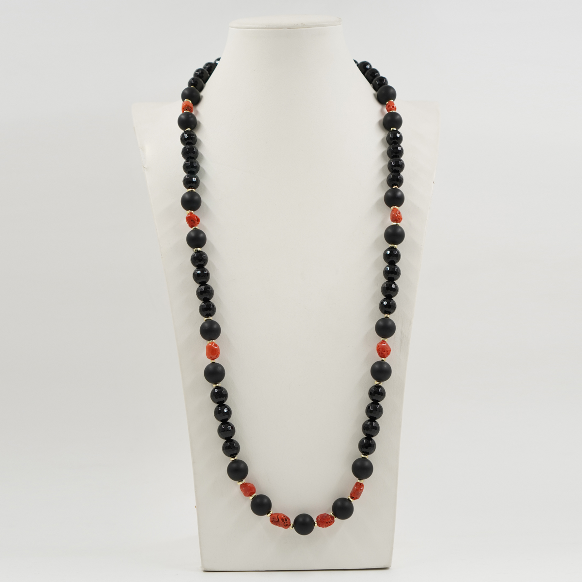Collana agata nera, corallo, chiusura argento - immagine 2
