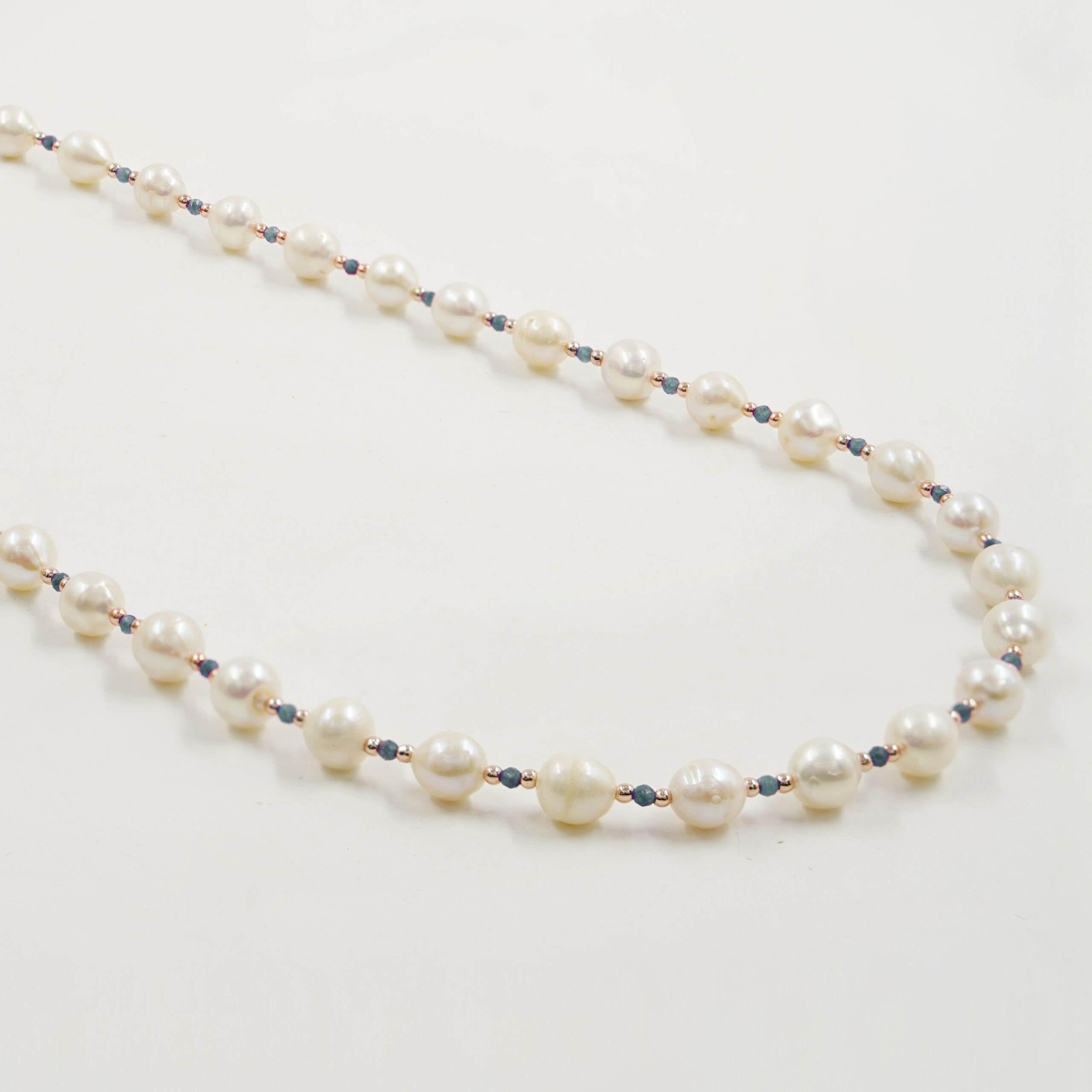 Collana perle, zaffiri, chiusura argento