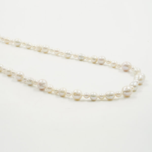 Collana perle con chiusura argento rodiato