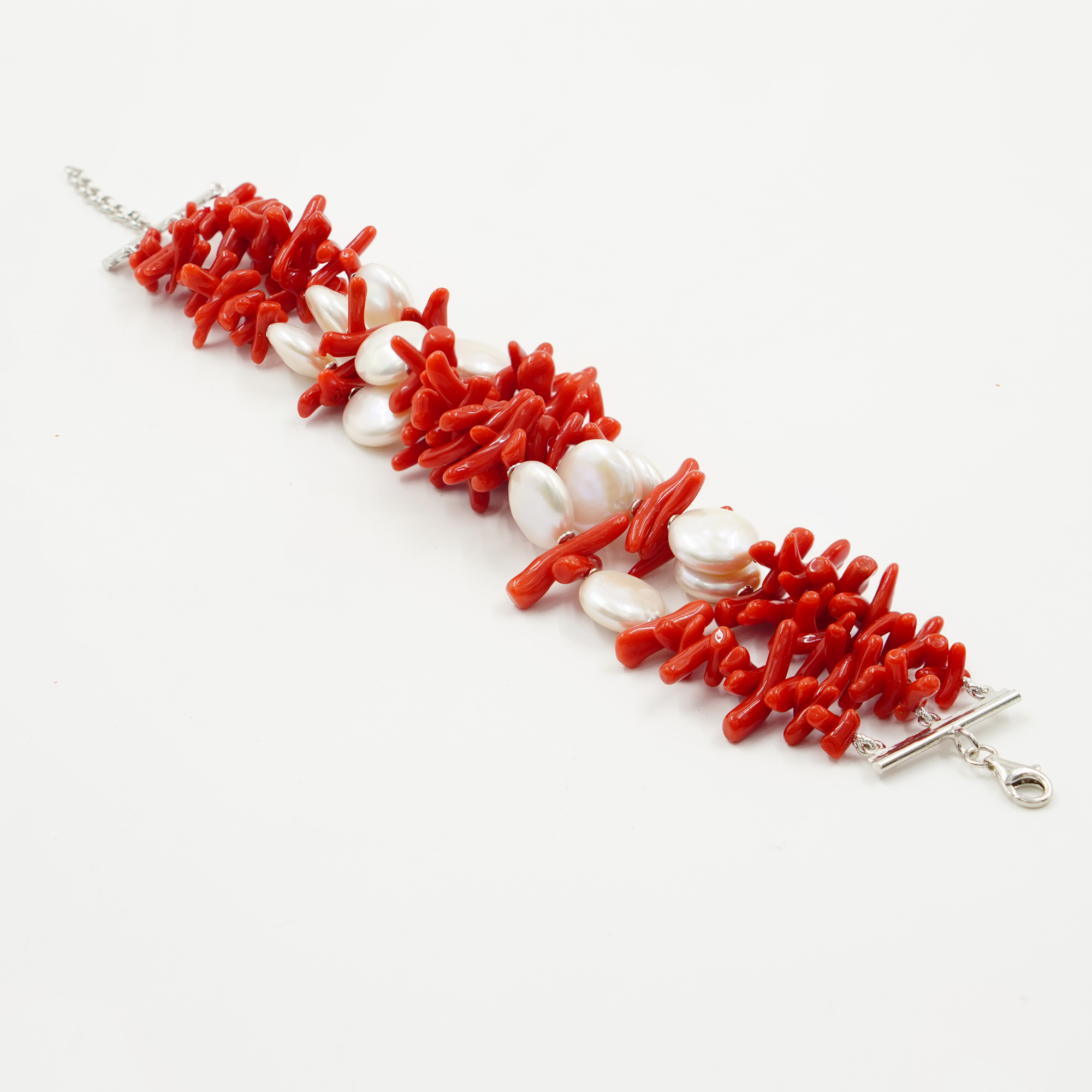 Bracciale corallo e perle, chiusura argento